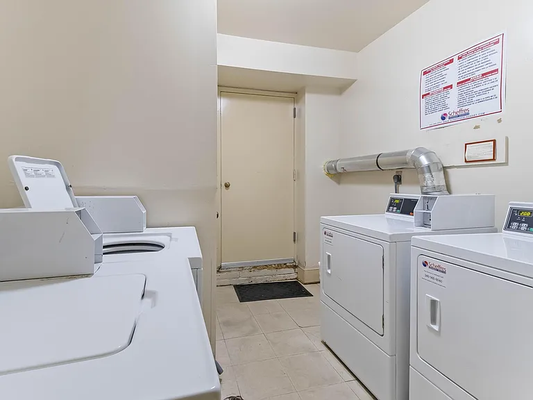 1724 T St NW #23 — Photo 24