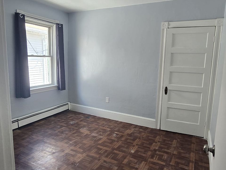 1st image of 41 Carolina Ave #2