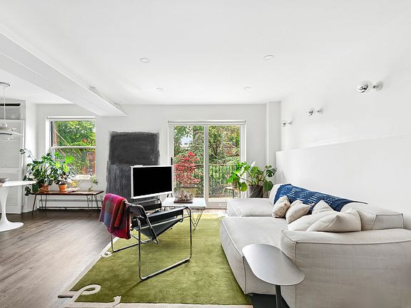 4th image of 95 Wyckoff St APT 2A