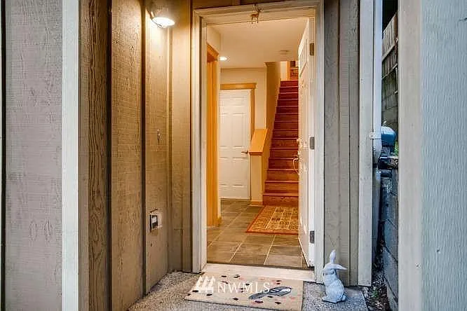 13808 Greenwood Ave N #D — Photo 3