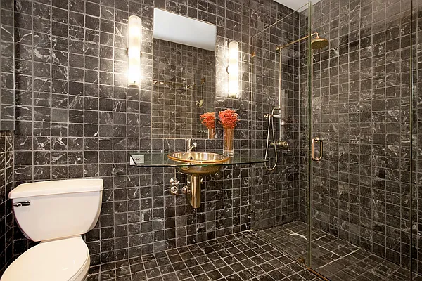 Sold by Bank Neary | media 17