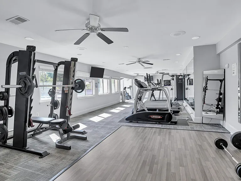 Regency Club Townhomes & Apartments — Photo 5