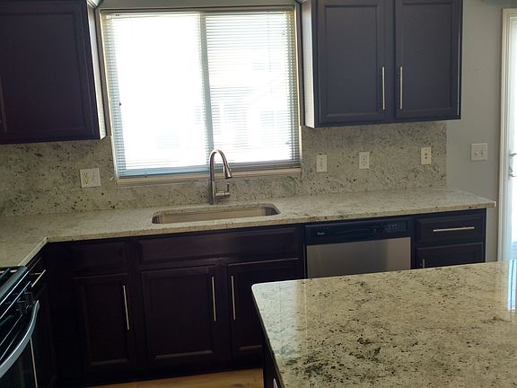 4th image of 2069 Nettleton Ln