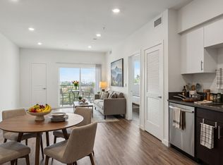 Cloud Nine Luxury Apartments, Los Angeles, CA 90016