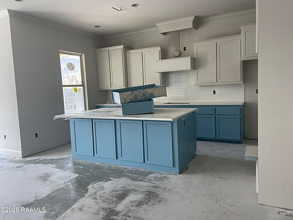 4th image of 107 Field Point Way