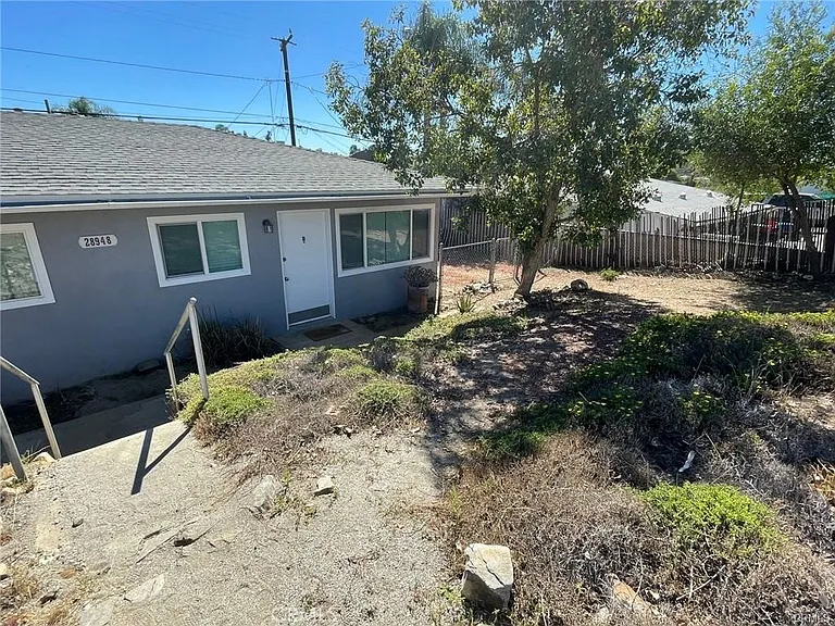 28948 Goetz Rd #B — Photo 2
