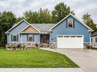 5874 S Bob White Dr, Smiths Creek, MI 48074