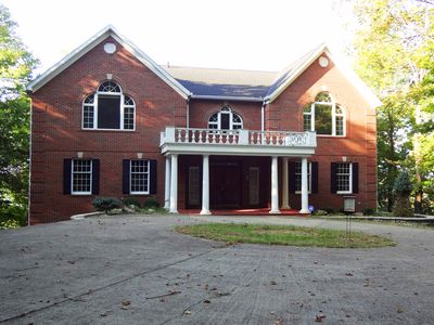 637 Highland View Dr, Clarksburg, WV, 26301