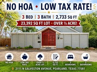 2111 N Galveston Ave, Pearland, TX 77581