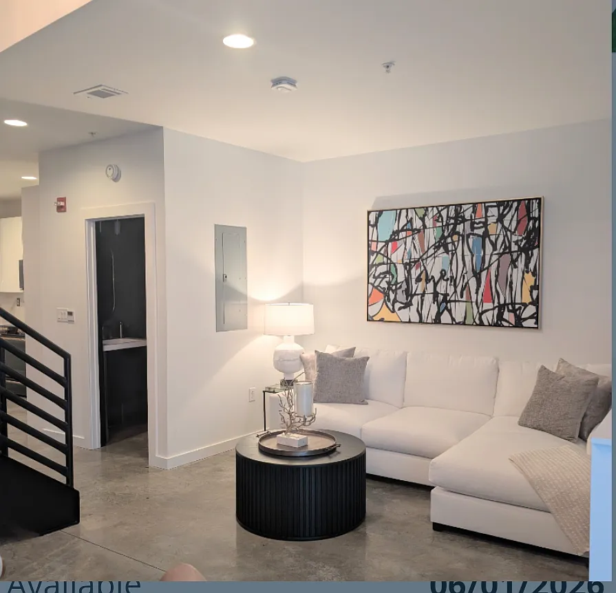 Building Photo - 5008 S Macdill Ave #20