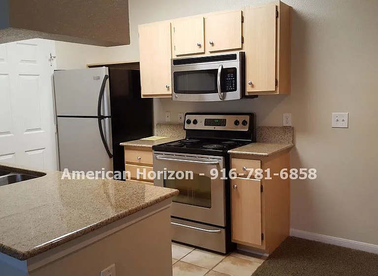 701 Gibson Dr #723 — Photo 10