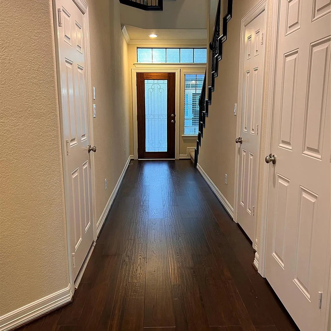 3 bed, 3.5 bath, 2703 sqft, $2,995 — Photo 4