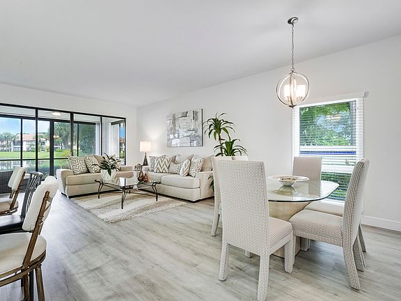 5th image of 7860 Seville Place #2203