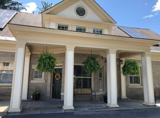 130 Regent St APT 5, Saratoga Springs, NY 12866