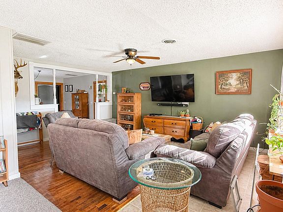 3rd image of 5521 Girlstown Road