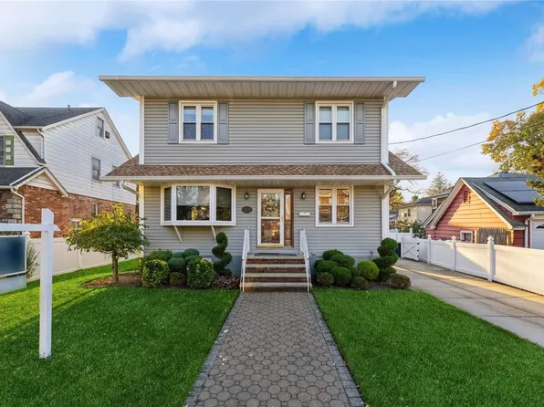 35-12 213th Street, Bayside, NY 11361