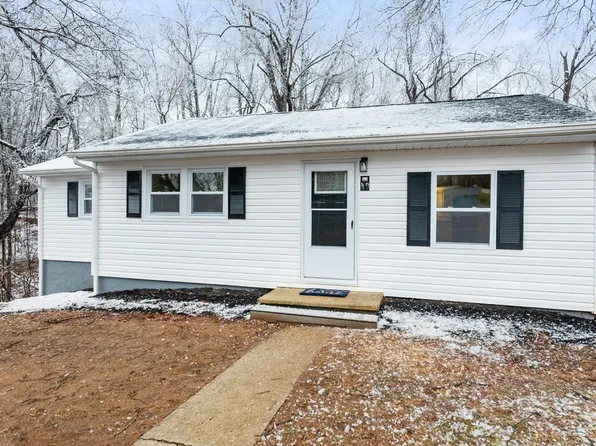 1811 Forest St, Altavista, VA 24517