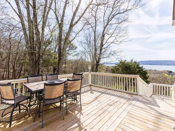 510 Eagle Point Rd, Langston, AL 35755