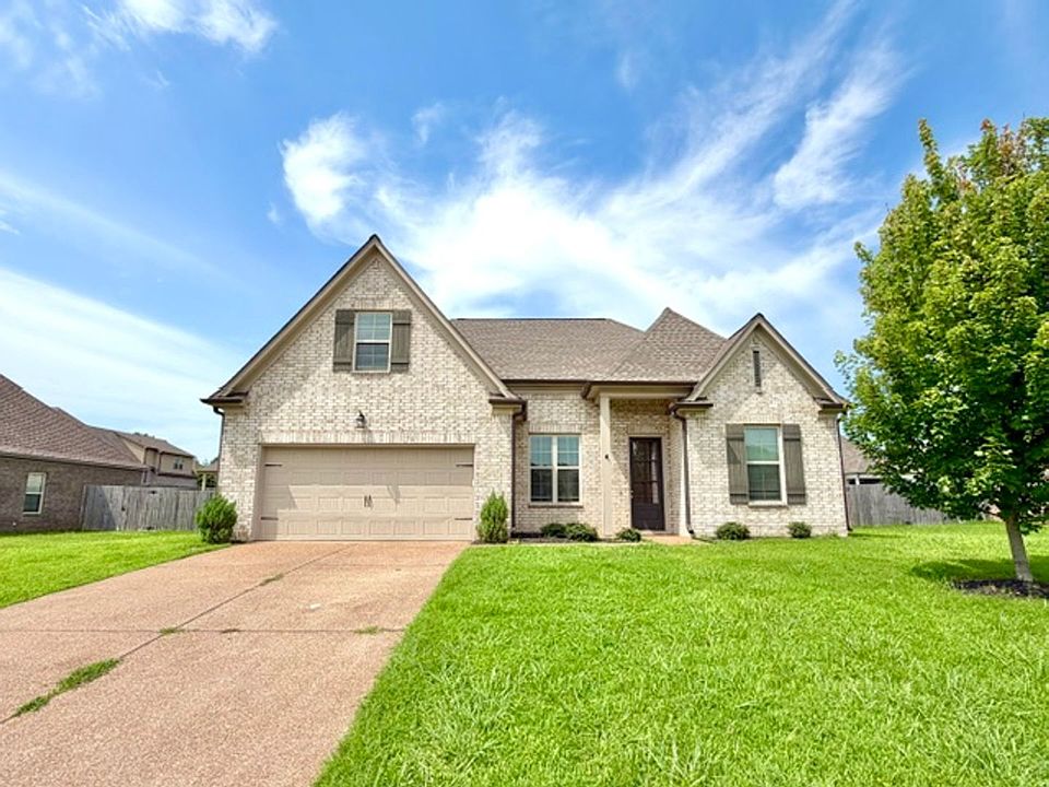 1st image of 60 Birkdale Dr