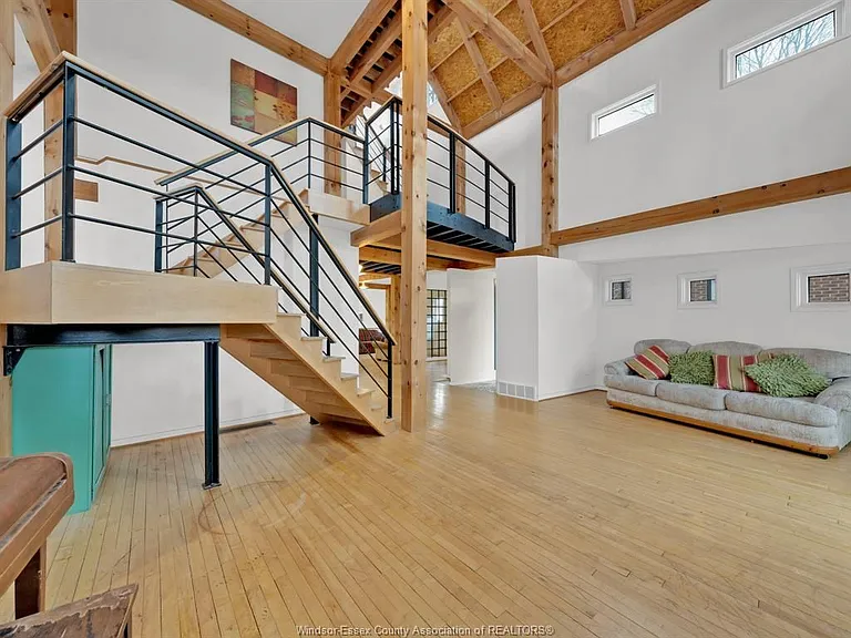 3131 Donnelly St — Photo 8