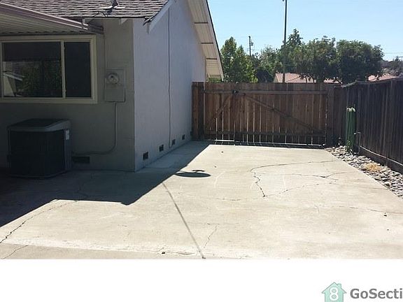 5th image of 3828 Forestwood Dr
