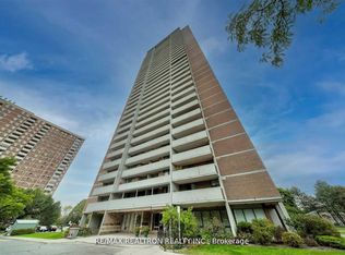 10 Tangreen Ct #1004, Toronto, ON M2M4B9