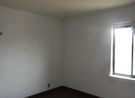 3rd image of 174 E Flaming Gorge Way APT 7