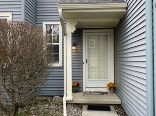 1805 Whitegate Ln, East Lansing, MI 48823