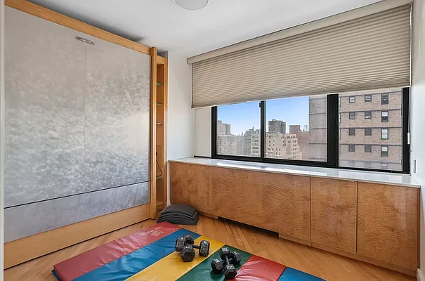 Rented by JSG Realty Corp | media 7