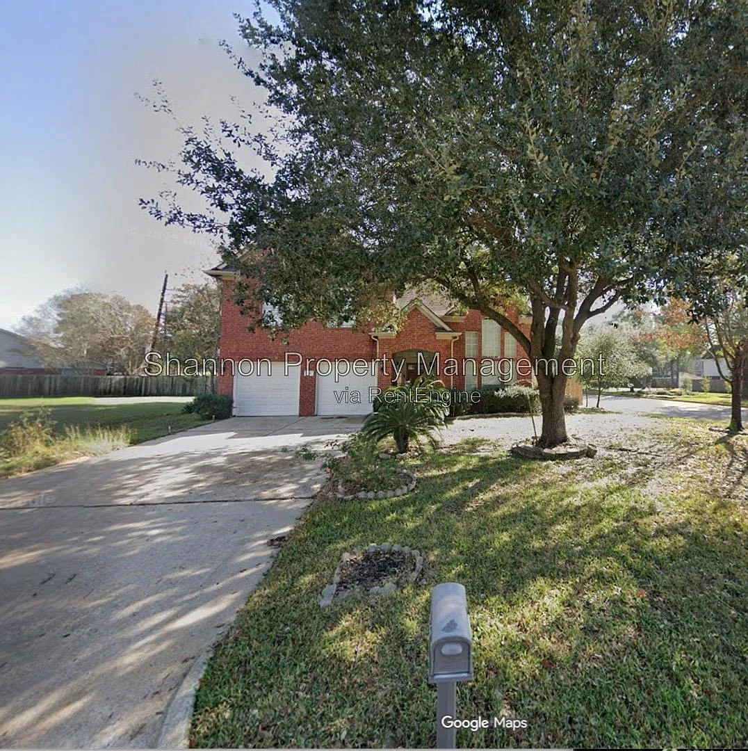 4 bed, 2.5 bath, 2179 sqft, $2,195 — Photo 1