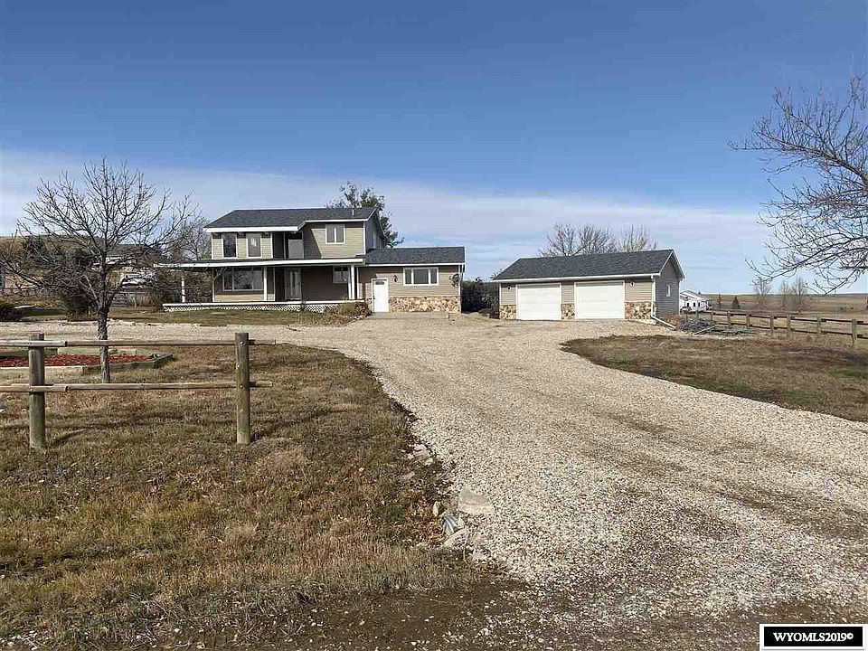 1st image of 13 Prairie Dr