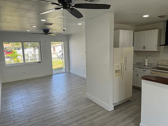 3rd image of 2850 NW 175th St