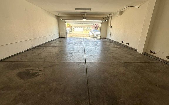 2nd image of 13569 Fullerton Ln