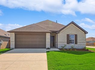 101 Patrick Henry Dr, Venus, TX 76084