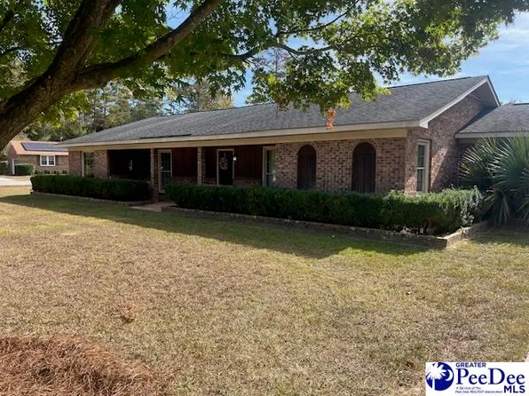 1401 Georgian Dr, Hartsville, SC 29550