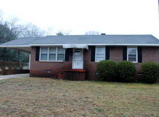 213 Briggs Ave, Greenwood, SC 29649