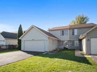 1483 Andover Dr, Aurora, IL 60504