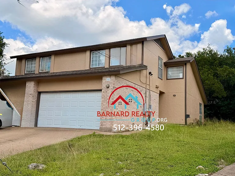 127 Crest Dr — Photo 1