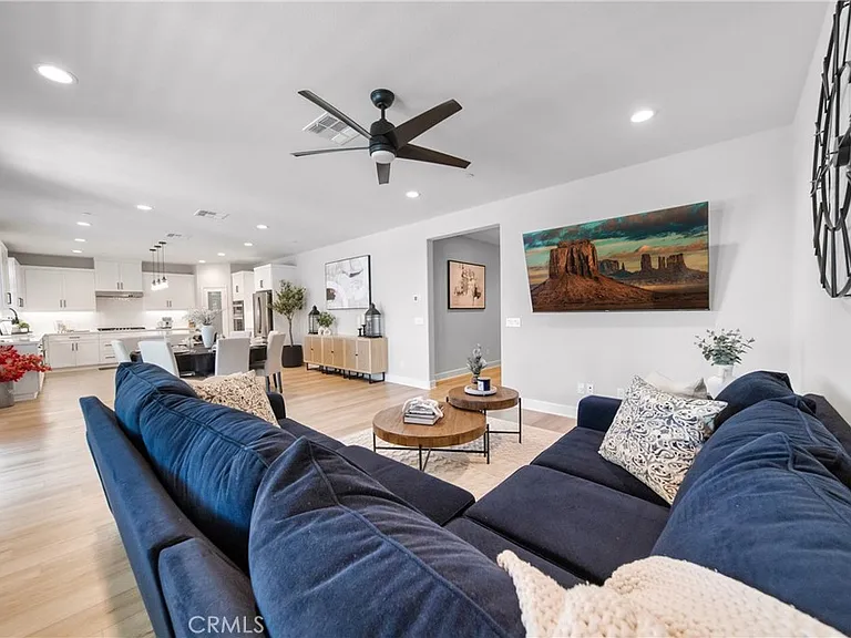 58260 Aragon Way — Photo 6