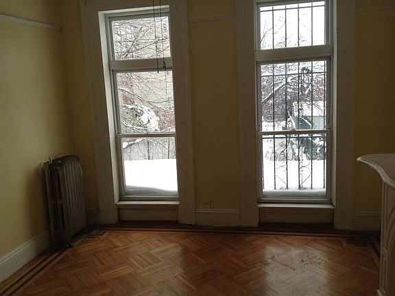4th image of 975 Bergen St