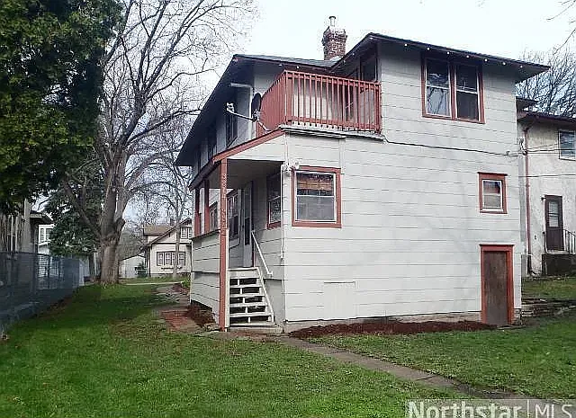 3314 Emerson Ave N — Photo 10