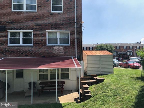 2nd image of 10916 Carey Pl