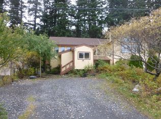 2255 Beaver Lake Dr, Kodiak, AK 99615
