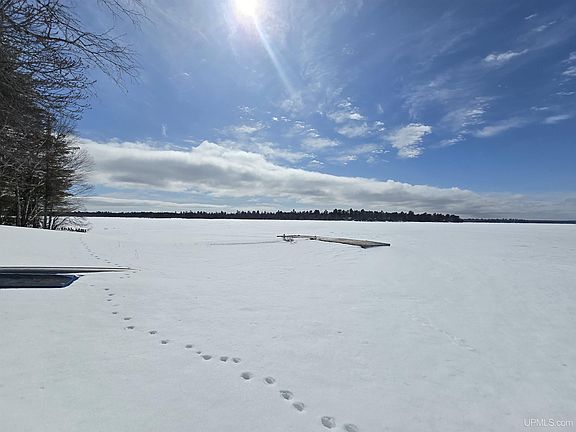 5th image of 6139 Sand Point Rd