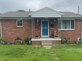 215 Grant St, Saint Marys, WV 26170