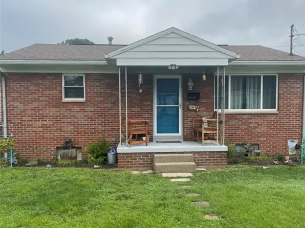 215 Grant St, Saint Marys, WV 26170