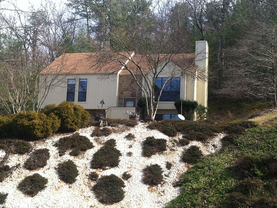 1st image of 4528 Summerset Cir