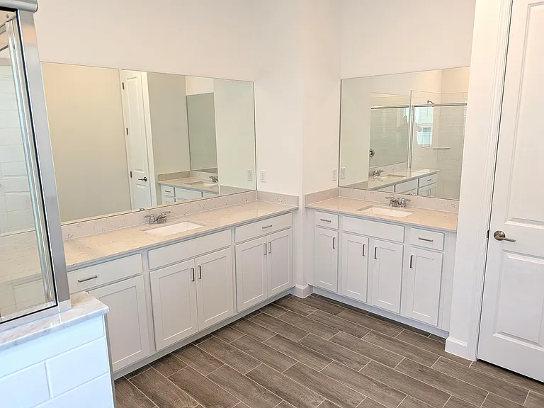 1332 SE Willow Oaks St — Photo 10