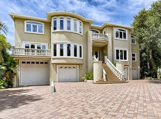 1800 Park St N, Saint Petersburg, FL 33710