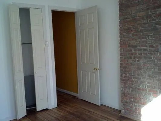 Rented by Elite NY Holdings | media 25